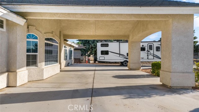 Detail Gallery Image 5 of 34 For 8925 Ave Buckthorn, Hesperia,  CA 92345 - 4 Beds | 3 Baths