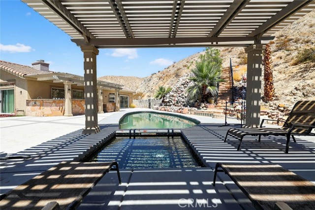 12220 Skyline Drive, Desert Hot Springs CA: https://media.crmls.org/medias/b85cfb63-dcfe-412d-afd4-bfd16b9bda28.jpg