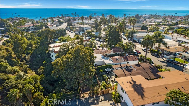 Shops, dining, pier and beach just down Avenida Monterey.