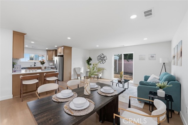 Detail Gallery Image 10 of 45 For 2614 W 111th, Inglewood,  CA 90303 - 5 Beds | 3 Baths