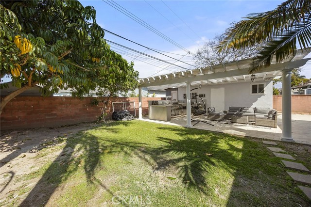 Detail Gallery Image 25 of 26 For 8049 Coral Bell, Buena Park,  CA 90620 - 4 Beds | 3 Baths