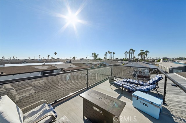 Detail Gallery Image 31 of 45 For 21851 Newland #223,  Huntington Beach,  CA 92646 - 3 Beds | 2 Baths