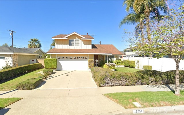 15851 Belfast Ln, Huntington Beach, CA 92647