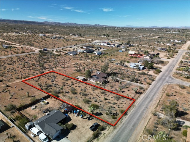 0 Camarilla Avenue, Yucca Valley CA: https://media.crmls.org/medias/b86223a5-e492-4287-b8f0-a9351aeae531.jpg