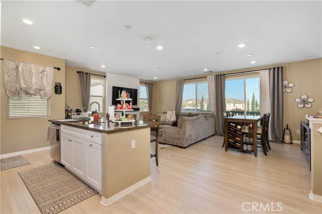 Detail Gallery Image 7 of 35 For 7078 Vernazza Pl, Corona,  CA 92880 - 2 Beds | 2 Baths