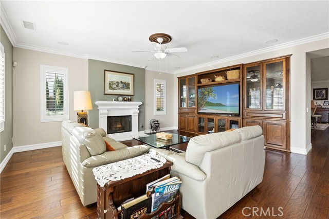 Detail Gallery Image 10 of 65 For 26732 Golden Cup Ct, Murrieta,  CA 92562 - 4 Beds | 4/1 Baths