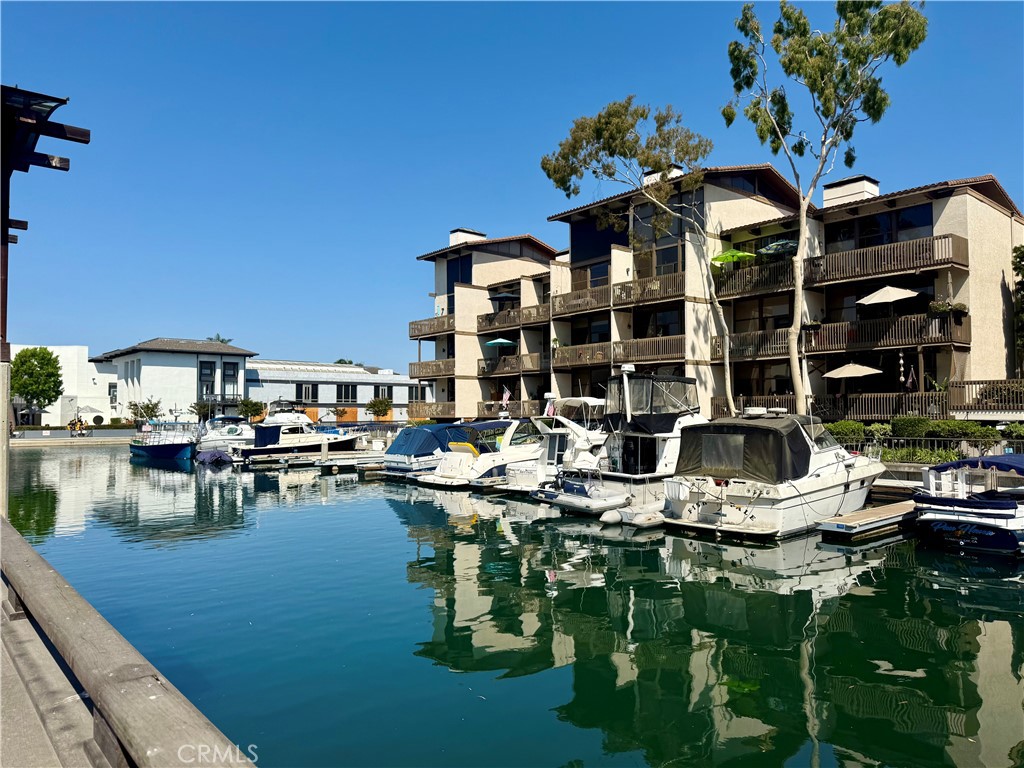 9116 Marina Pacifica Drive N