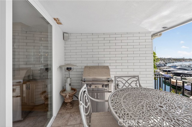 Detail Gallery Image 44 of 69 For 1203 Bayside, Corona Del Mar,  CA 92625 - 3 Beds | 2/1 Baths