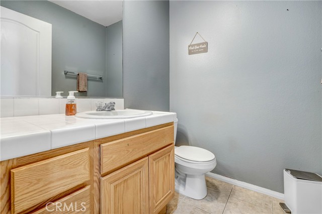 Detail Gallery Image 14 of 25 For 271 Bahama Ct, San Jacinto,  CA 92583 - 5 Beds | 2/1 Baths