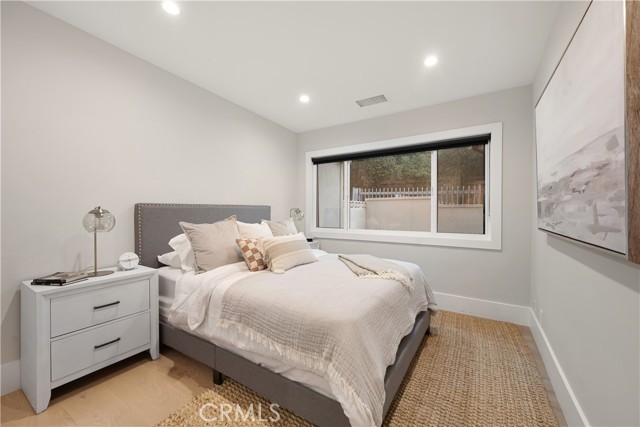 4609 Louise Avenue, Encino CA: https://media.crmls.org/medias/b867a6db-a724-4d80-b2b2-1e9704f7446f.jpg