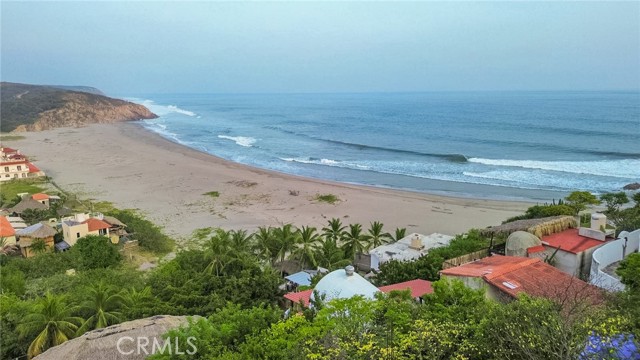 Detail Gallery Image 3 of 21 For 105 Calle New, –,  – 70995 - 3 Beds | 2/1 Baths