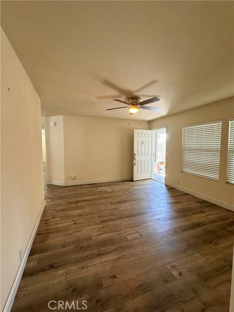 Detail Gallery Image 30 of 40 For 21100 203 S State St #203,  San Jacinto,  CA 92583 - 3 Beds | 2 Baths