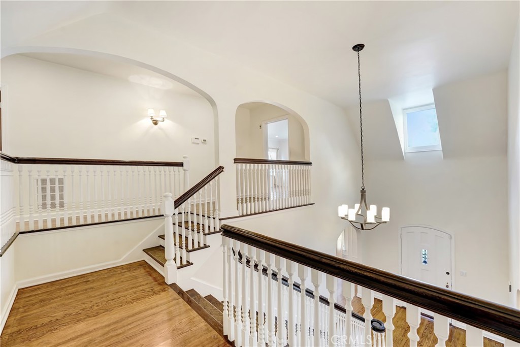 MLS #OC25224176 image #15