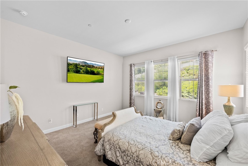 MLS #OC25159239 img 27