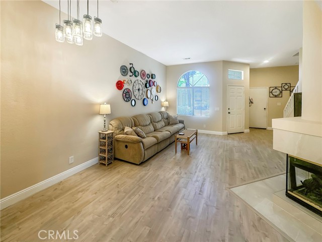 Image 5 of 20 For 24395 Landover Road 155