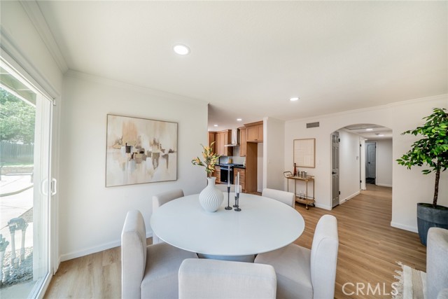306 Felisa Court, Redlands CA: https://media.crmls.org/medias/b8690ac1-edbc-4b0d-8012-a4fa3e68810c.jpg