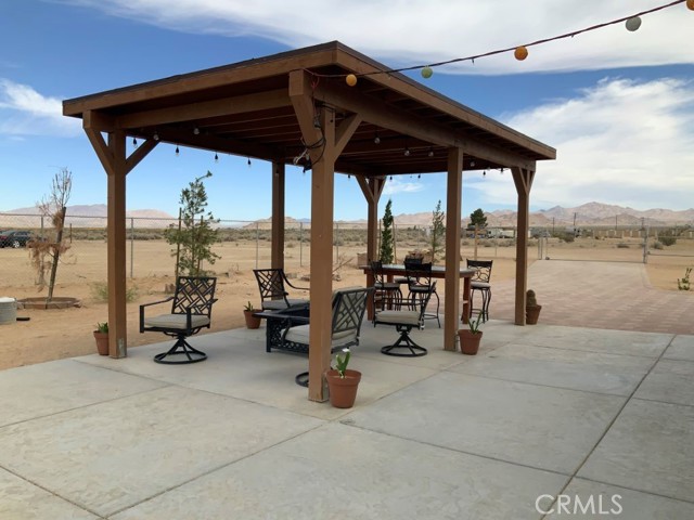 Detail Gallery Image 5 of 5 For 36145 Acorn Rd, Lucerne Valley,  CA 92356 - 3 Beds | 2 Baths