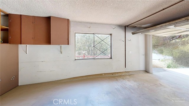 Image 18 of 28 For 5338 Waldo Place