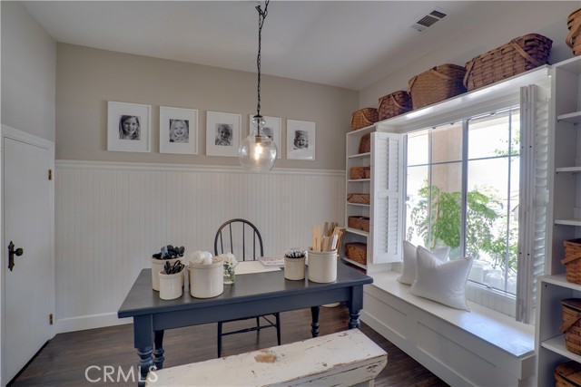 Detail Gallery Image 10 of 71 For 22977 Briarwood Dr, Corona,  CA 92883 - 4 Beds | 2/1 Baths