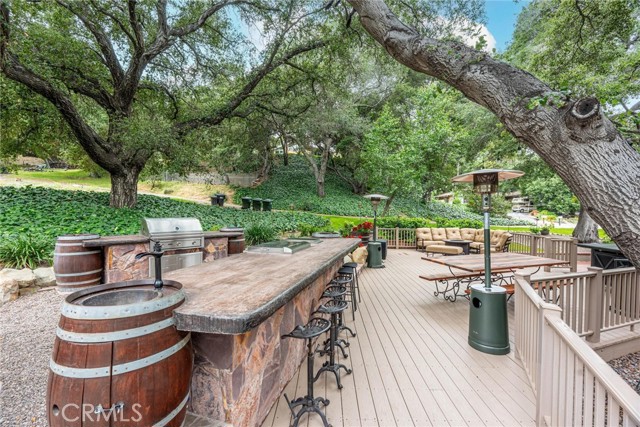 24208 Heritage Lane, Newhall CA: https://media.crmls.org/medias/b86bb39b-2ca5-441a-ba42-8436c2de2328.jpg