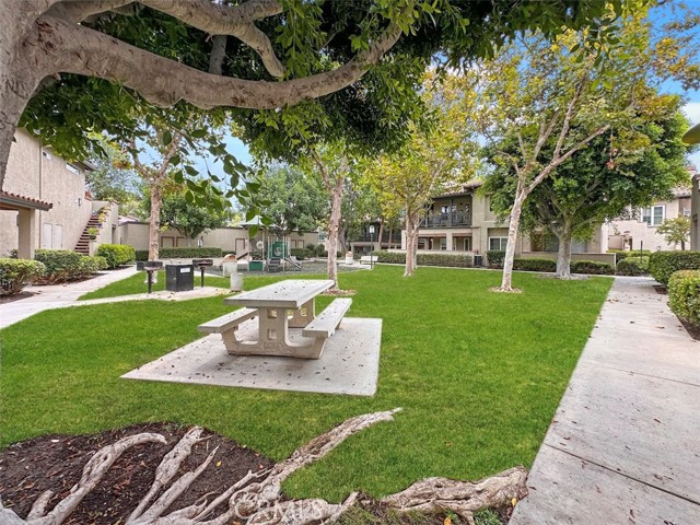 Detail Gallery Image 22 of 25 For 18 via Contento, Rancho Santa Margarita,  CA 92688 - 1 Beds | 1 Baths