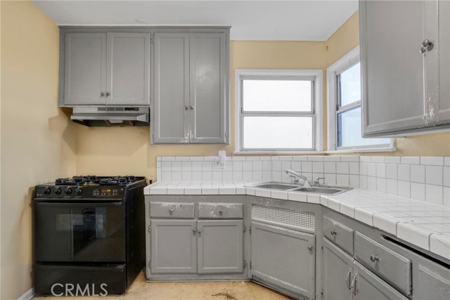 Detail Gallery Image 18 of 49 For 10807 Compton Ave, Los Angeles,  CA 90059 - – Beds | – Baths