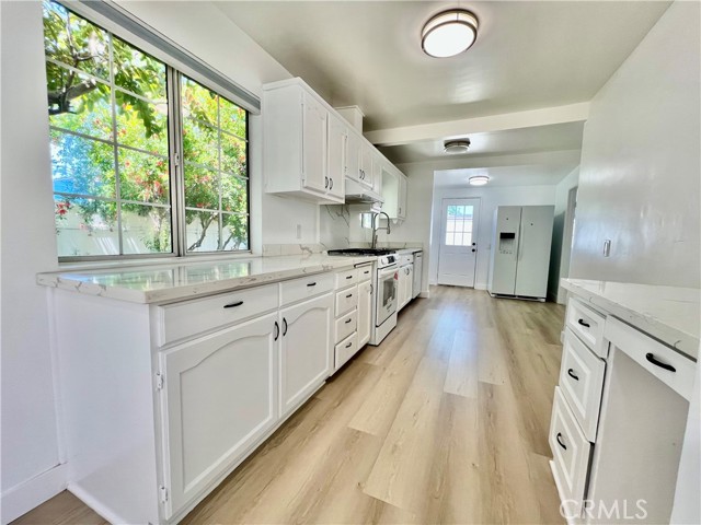 Detail Gallery Image 1 of 34 For 12987 Correnti St, Pacoima,  CA 91331 - 3 Beds | 2 Baths