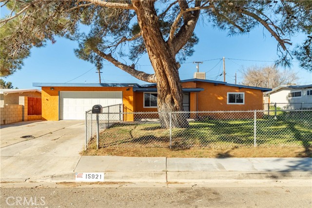 Detail Gallery Image 4 of 53 For 15921 Melva, Mojave,  CA 93501 - 3 Beds | 2 Baths