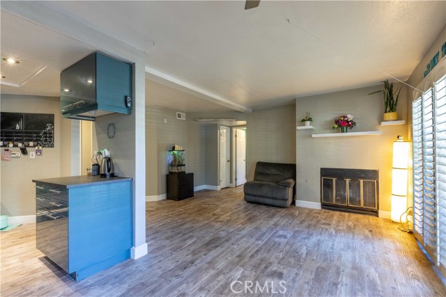 Detail Gallery Image 16 of 46 For 645 Chestnut Avenue #106,  Long Beach,  CA 90802 - 2 Beds | 2 Baths