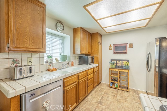 Detail Gallery Image 13 of 37 For 43140 22nd St, Lancaster,  CA 93536 - 3 Beds | 2 Baths