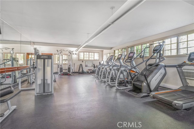 Detail Gallery Image 25 of 28 For 23777 Mulholland Hwy #9, Calabasas,  CA 91302 - 3 Beds | 2 Baths
