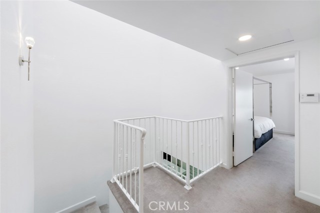 Detail Gallery Image 25 of 47 For 918 Hyde Ct, Costa Mesa,  CA 92626 - 4 Beds | 2/1 Baths