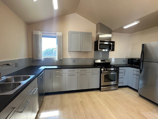 23838 Harbor Vista Drive, Malibu CA: https://media.crmls.org/medias/b8703c49-c533-4365-8ec0-96623a815e72.jpg