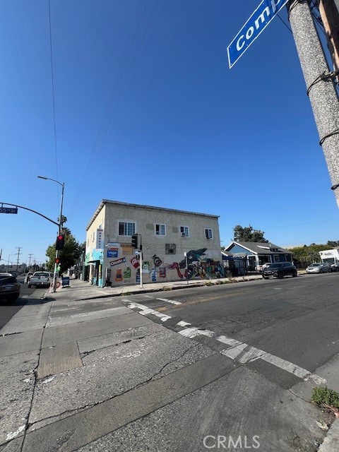 MLS #DW25169717 img 3