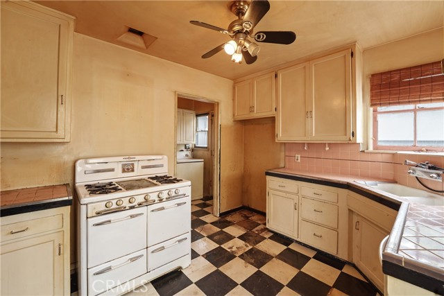 Detail Gallery Image 14 of 35 For 13436 Dittmar Dr, Whittier,  CA 90605 - 3 Beds | 1 Baths