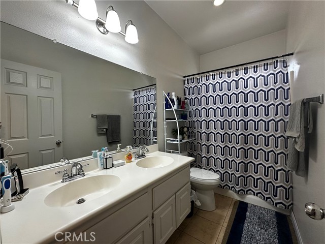 1928 Hawthorne Street, San Jacinto CA: https://media.crmls.org/medias/b8715d02-0241-472e-8ad6-fef5de34de12.jpg