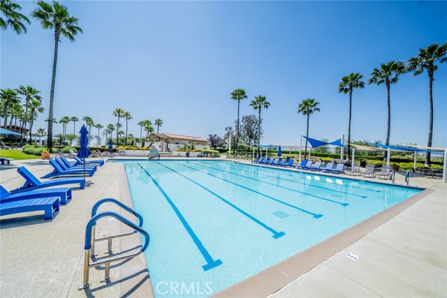 35317 Trevino Trail, Beaumont CA: https://media.crmls.org/medias/b871bf11-bbc5-48c7-bbd6-bce5d8355869.jpg