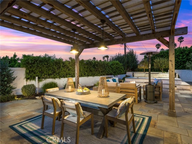 237 Via Los Miradores, Redondo Beach CA: https://media.crmls.org/medias/b871ffa8-a760-4077-99a2-78a00fa723c3.jpg