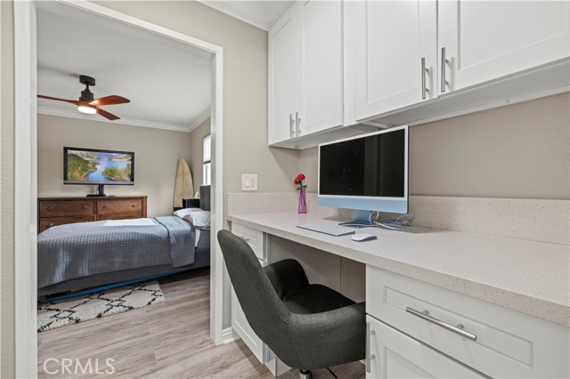 Detail Gallery Image 34 of 49 For 28972 Lotusgarden, Canyon Country,  CA 91387 - 4 Beds | 3 Baths