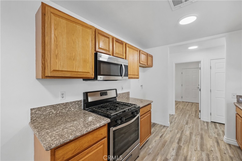 MLS #CV25184908 image #11