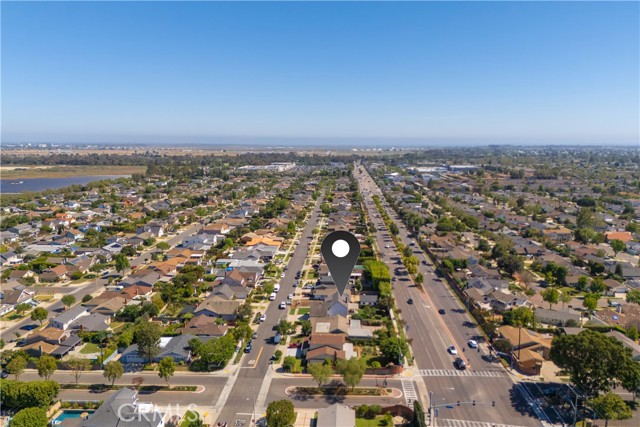 11771 Paseo Bonita, Los Alamitos CA: https://media.crmls.org/medias/b8740b82-aeda-4758-8853-aa372bd11944.jpg