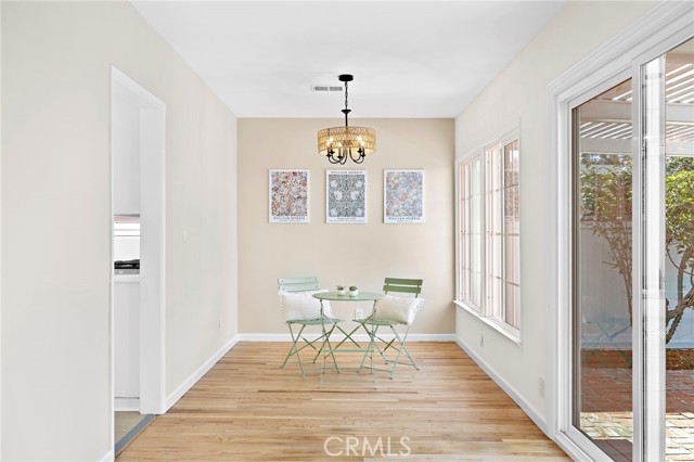 2853 Josie Avenue, Long Beach CA: https://media.crmls.org/medias/b8747214-777f-4621-9174-5a1a6d3ee591.jpg