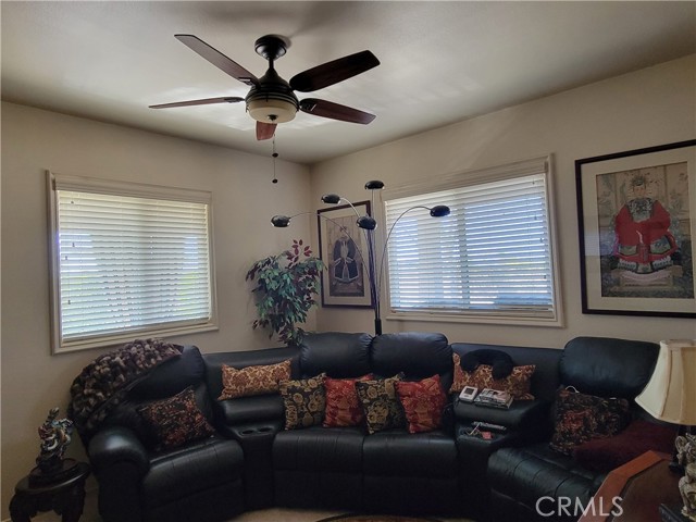 27869 Panorama Hills Drive, Menifee CA: https://media.crmls.org/medias/b87525e5-c027-4bb7-b583-5aa298b251d2.jpg
