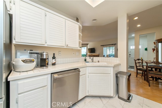 Detail Gallery Image 8 of 25 For 74 Lehigh Aisle, Irvine,  CA 92612 - 2 Beds | 2 Baths