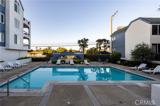 Detail Gallery Image 19 of 39 For 4713 E 4th, Long Beach,  CA 90814 - 2 Beds | 2 Baths