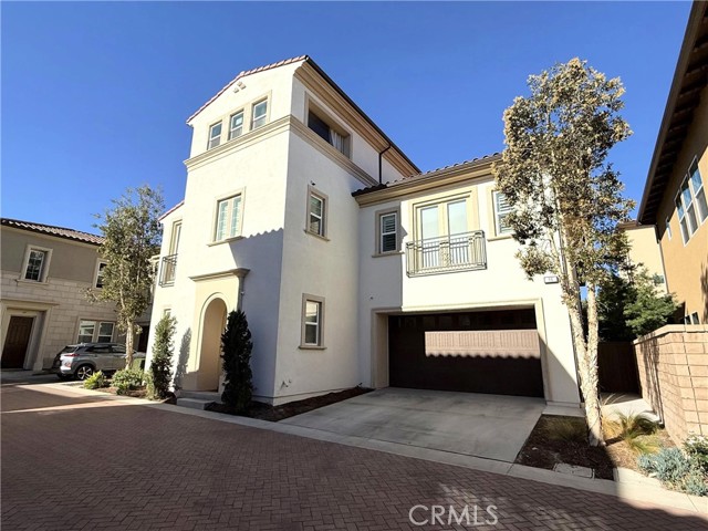 Detail Gallery Image 2 of 39 For 98 Pinnacle Dr, Lake Forest,  CA 92630 - 4 Beds | 3/2 Baths