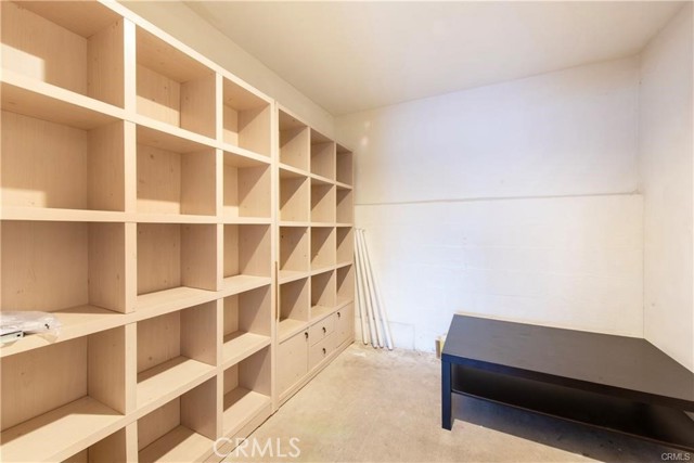 2800 Plaza Del Amo, Torrance CA: https://media.crmls.org/medias/b8777b33-851e-42ea-81bc-04629f0ded09.jpg