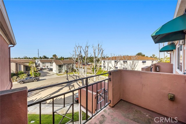Detail Gallery Image 22 of 30 For 409 Utica #D36,  Huntington Beach,  CA 92648 - 2 Beds | 2 Baths