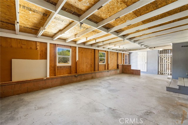 2537 E Walnut Creek Parkway, West Covina CA: https://media.crmls.org/medias/b877e3fc-5907-49c2-8398-9590db6c5849.jpg