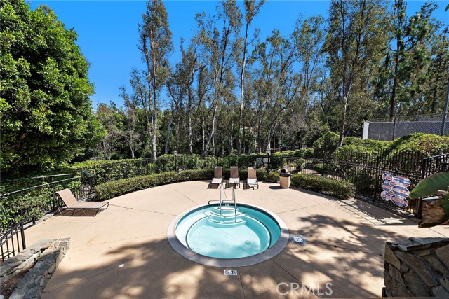 10212 St Cloud, North Tustin CA: https://media.crmls.org/medias/b8783ff7-a24a-4afd-8f70-9b5760418c19.jpg